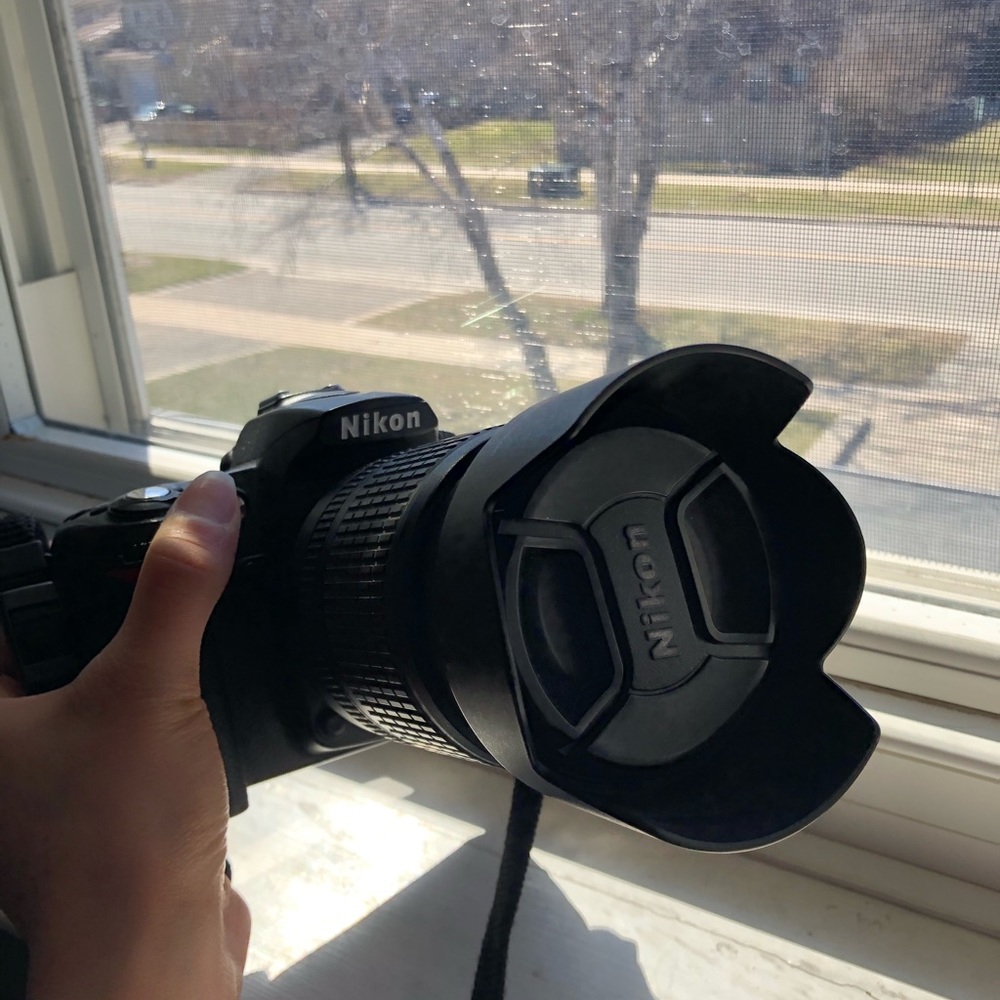 DSLR NIKON D90